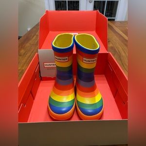 Toddler Hunter Rainbow Boots - US Size 6/UK Size 5        🌈Like New in Box🌈